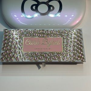 ABH CARLI BYBEL PALETTE